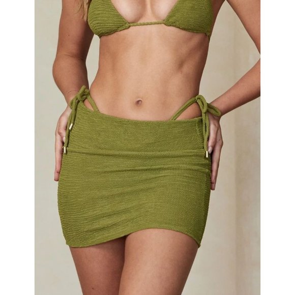 NWOT MONDAY Swimwear Cayman Skirt in Blue - Picture 2 of 4